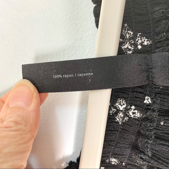 3/$25 Aeropostale Black Diamond Racerback Rayon Cropped Swing Tank Women’s Small - Picture 9 of 11